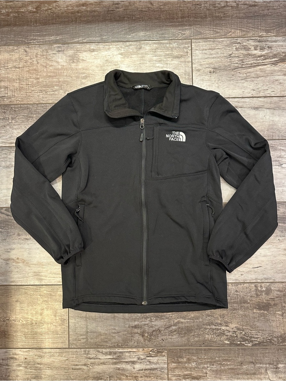 The North Face Men's Black Full-Zip Jacket